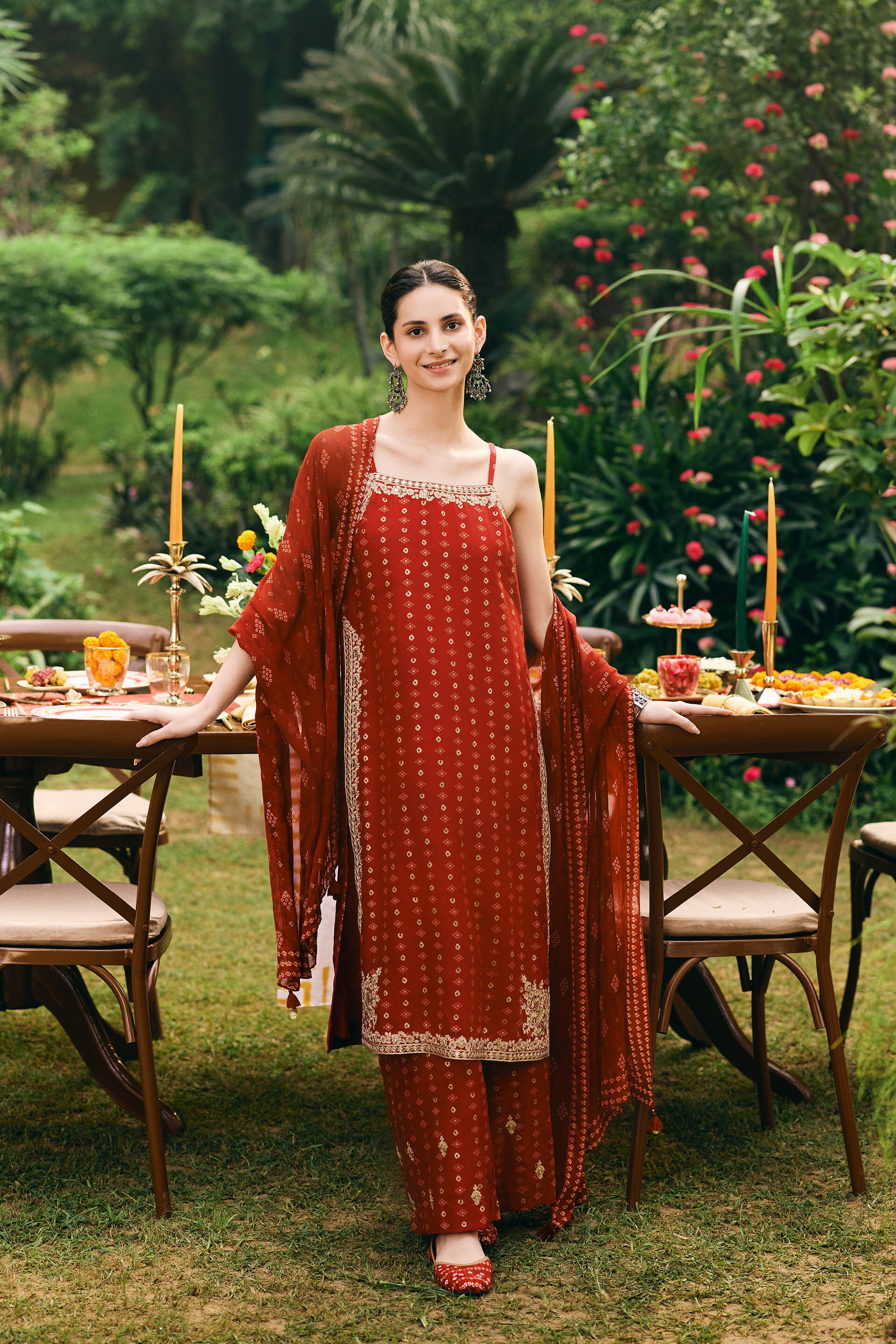 Laal Adah Kurta Set, Red, image 2